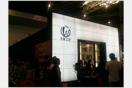 日朗展览展示设计工厂 专业展柜定做与会议及展览综合服务